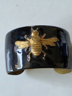 Vtg Bee Bangle Cuff Bracelet Black Enamel Brass Gold Tone Bug İnsect